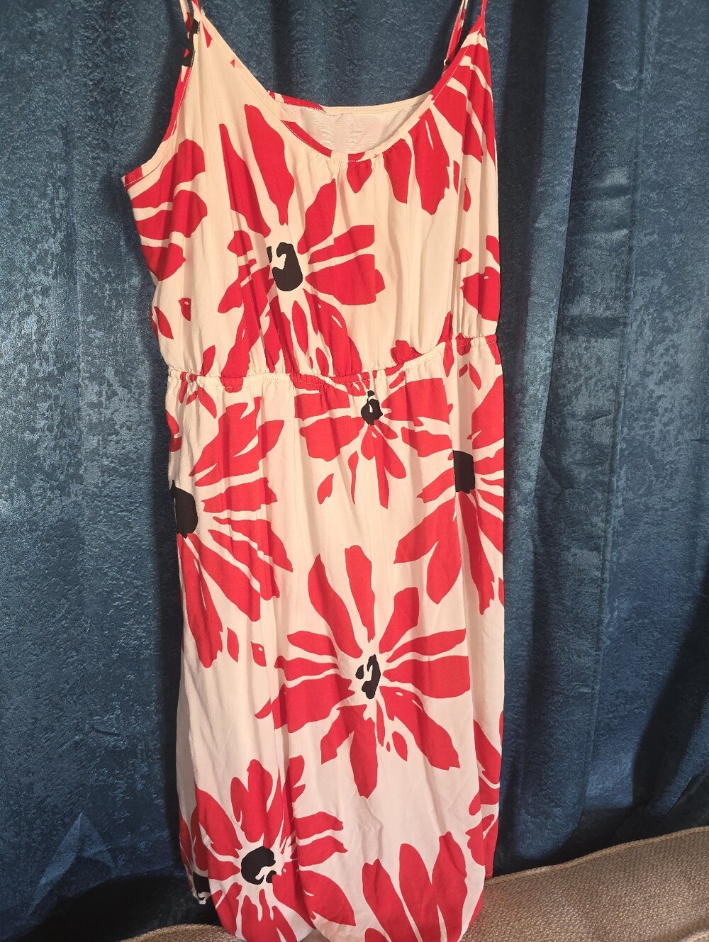 Floral Red and White Sleeveless Sundress